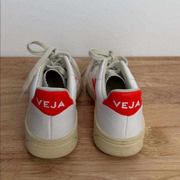 Veja CWL White and Orange Sneakers - Picture 2 of 14